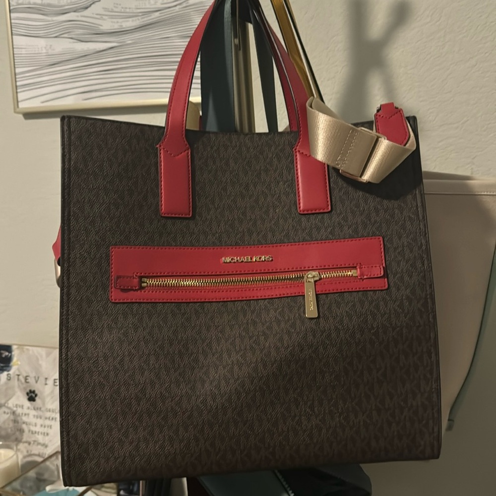 Michael Kors Kenly Large Tote